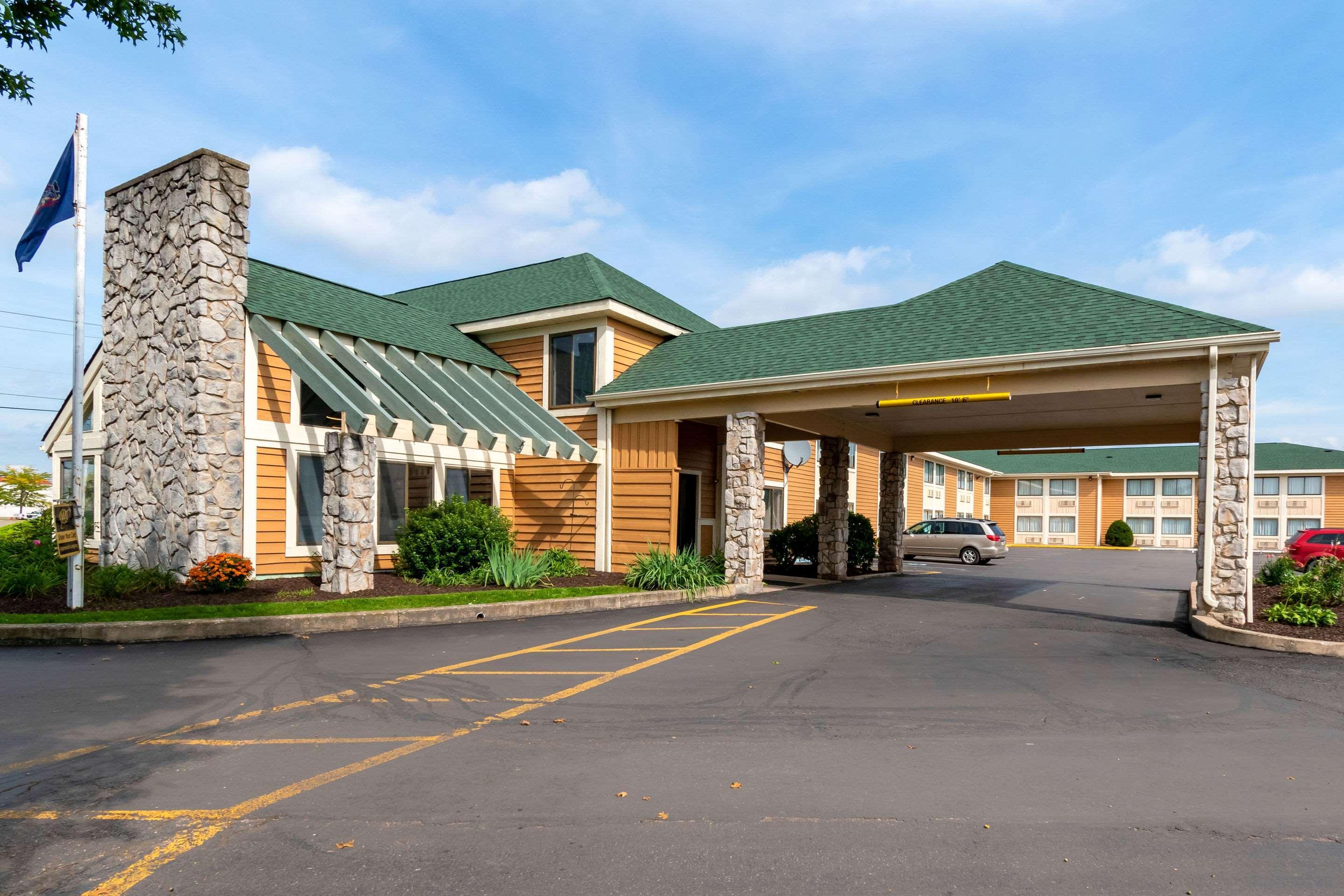 Quality Inn Bloomsburg Exterior photo